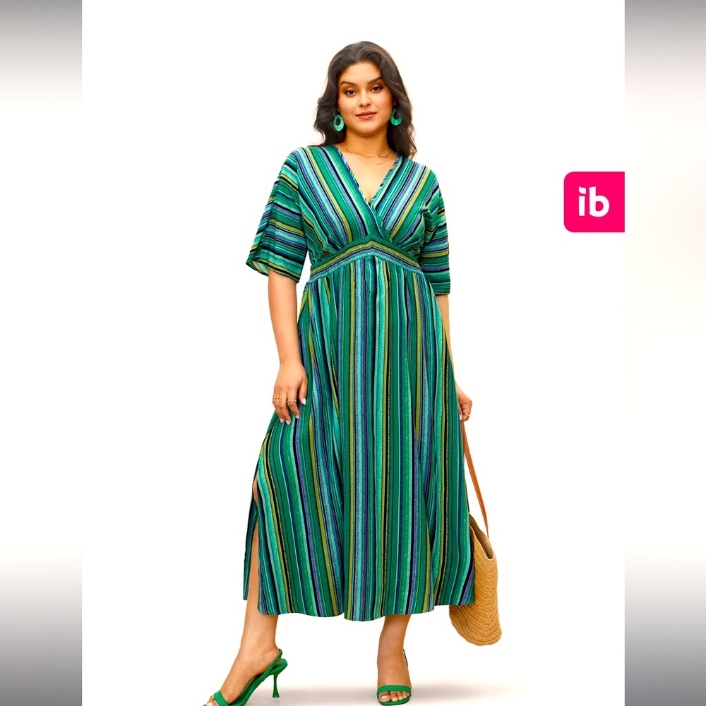 BloomChic Striped Contrast Dolman Sleeved Shirred Pocket Split Flutter Dress